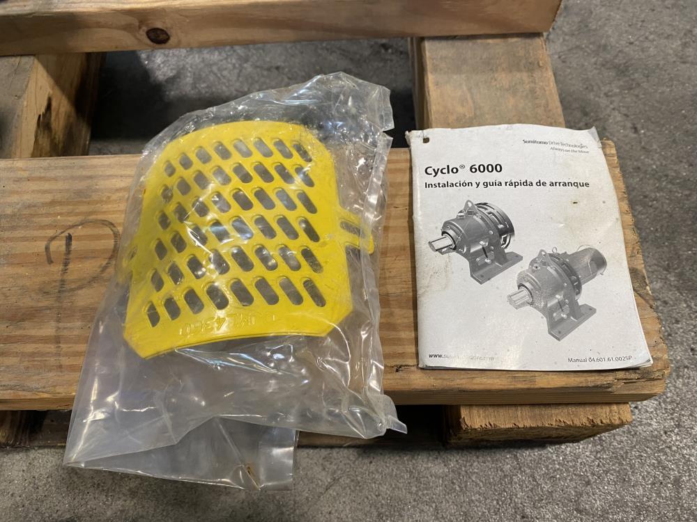 Sumitomo Sym-Cyclo Gearmotor Speed Reducer #CHH-6135Y-8